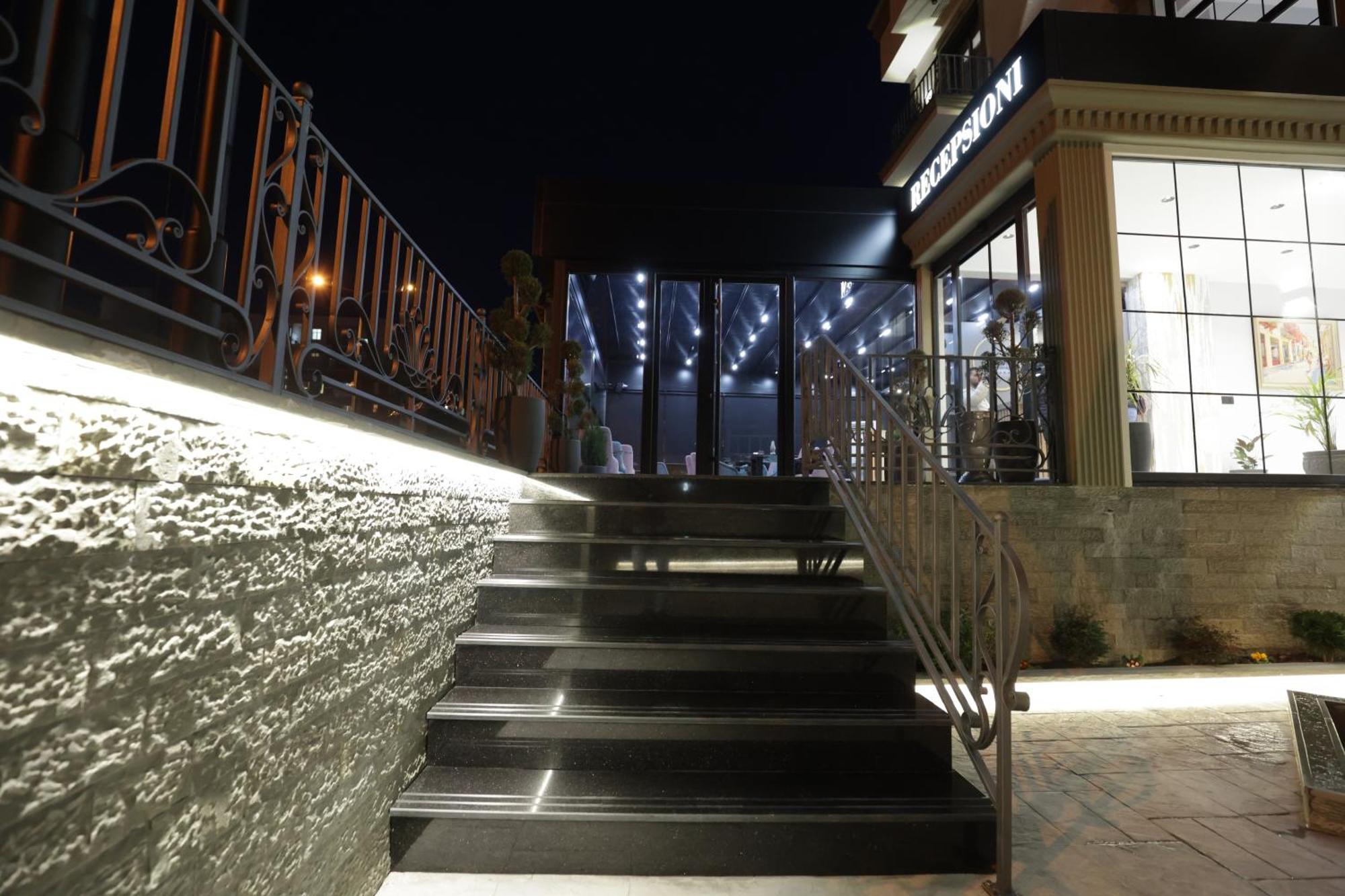 Residence Inn Hotel Tiranë Ngoại thất bức ảnh
