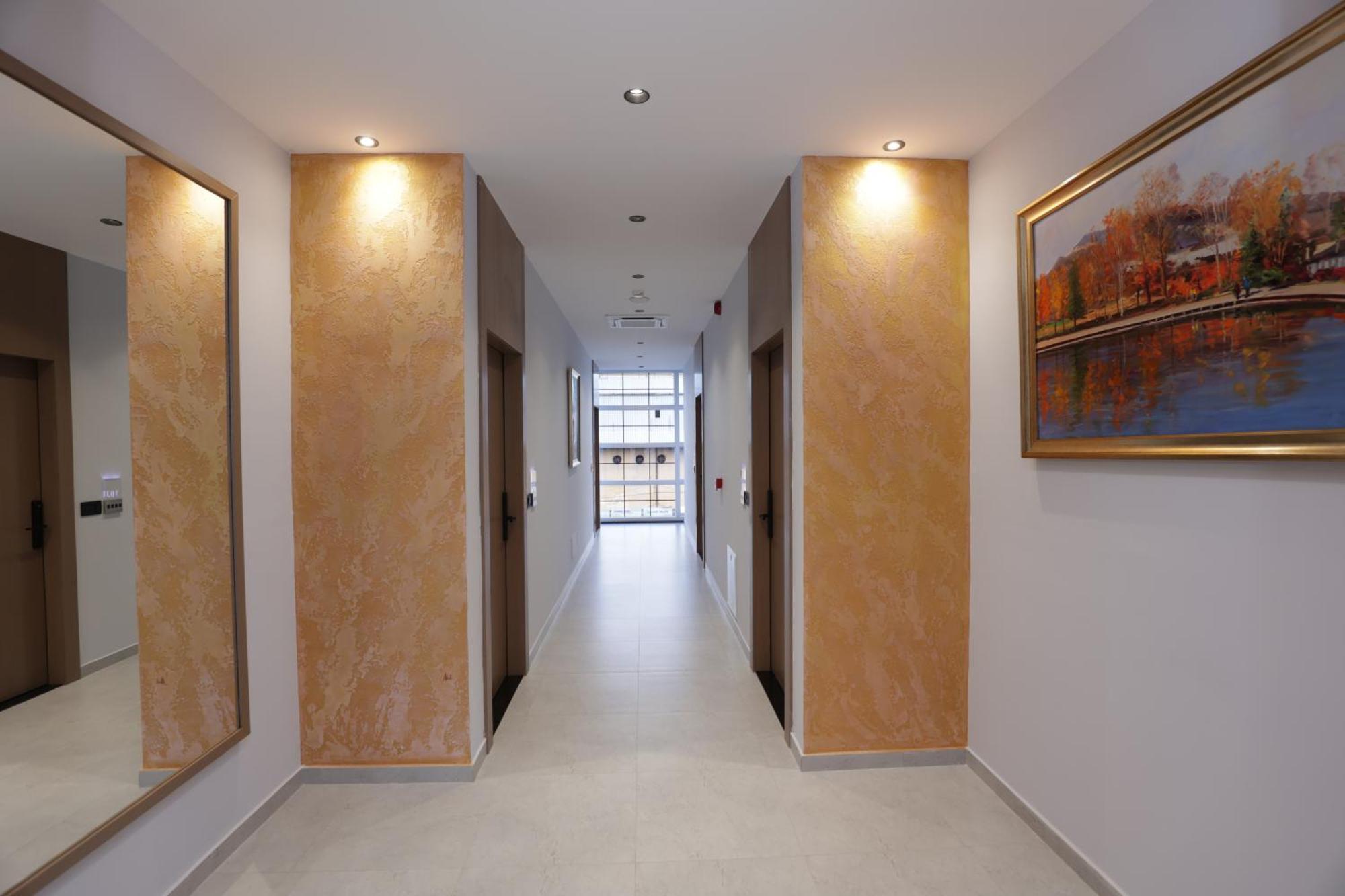 Residence Inn Hotel Tiranë Ngoại thất bức ảnh