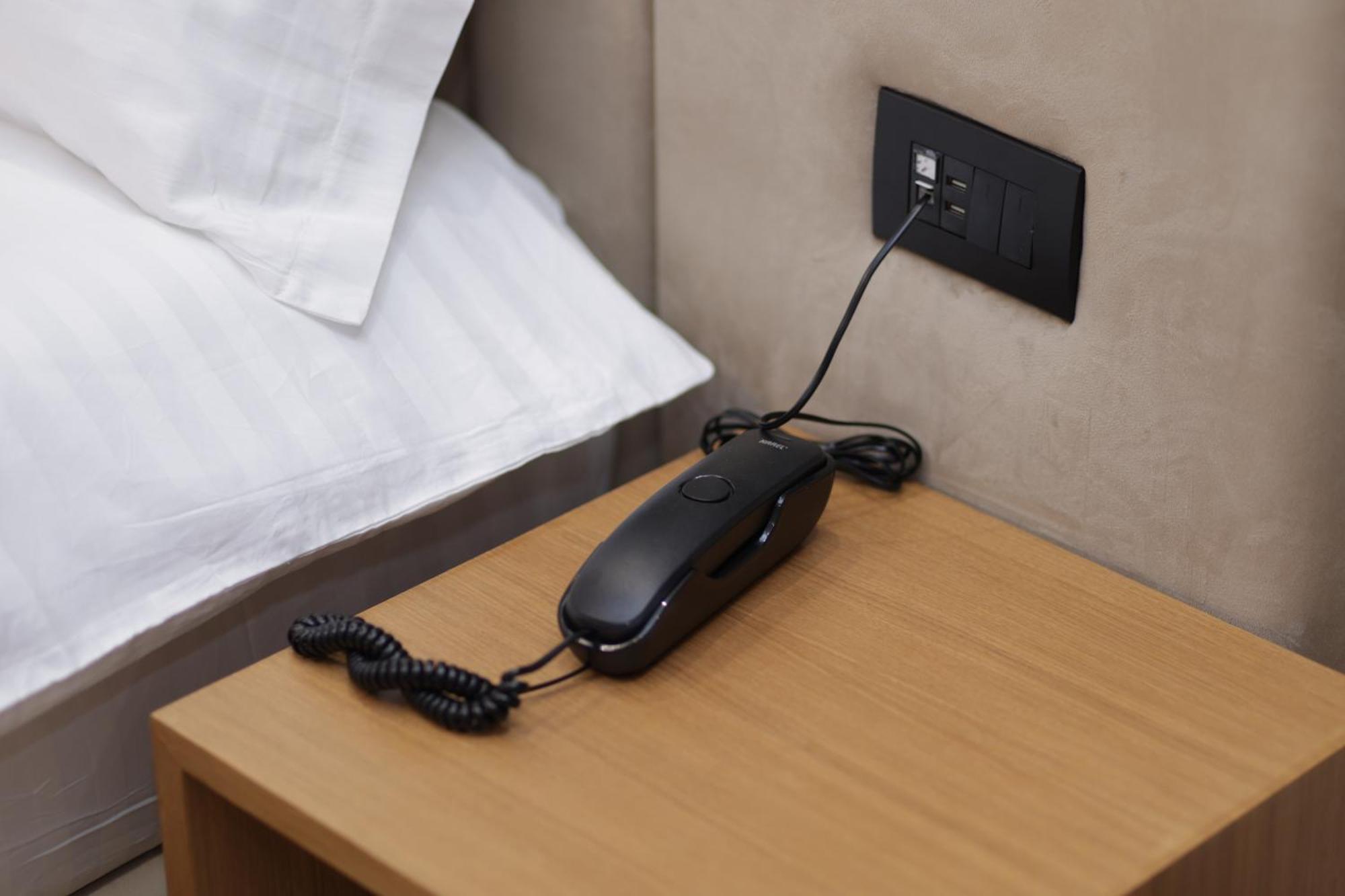 Residence Inn Hotel Tiranë Ngoại thất bức ảnh